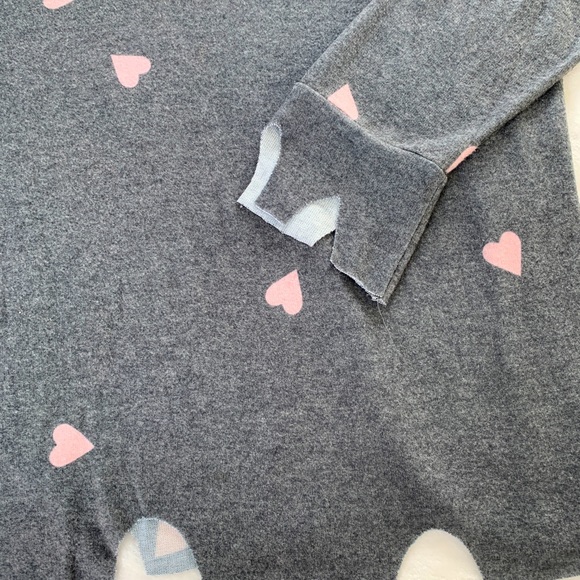 LNA V-neck Sweater - Picture 4 of 5